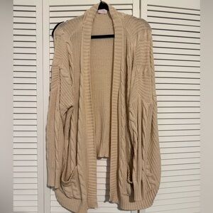 Pink Lily Oversized Cable Knit Cardigan Sweater – Tan/Beige, Size S/M